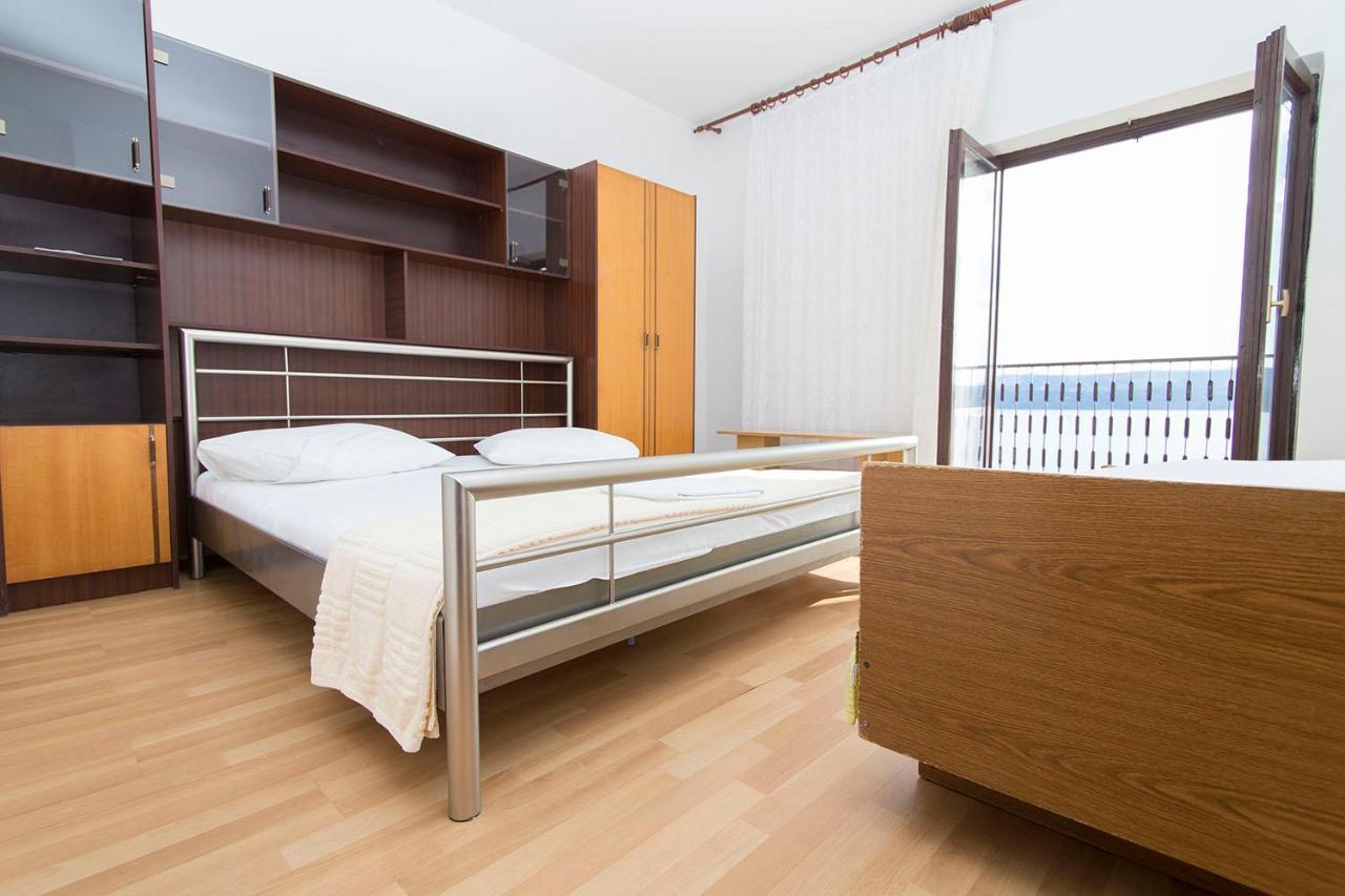Stanici Beach Apartments Omiš Exterior foto